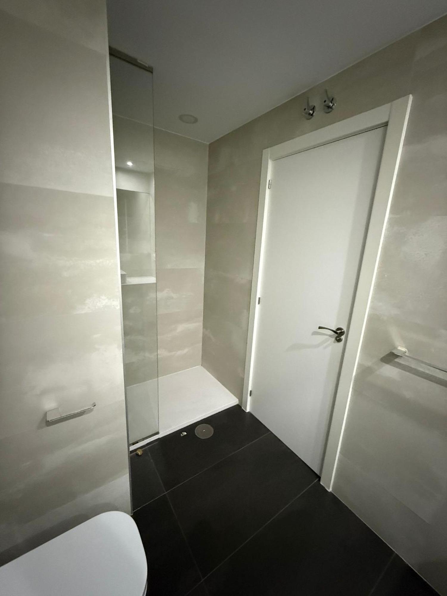 To Room Madrid Castellana מראה חיצוני תמונה