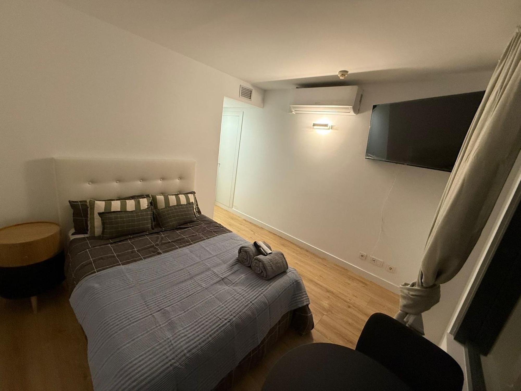 To Room Madrid Castellana מראה חיצוני תמונה